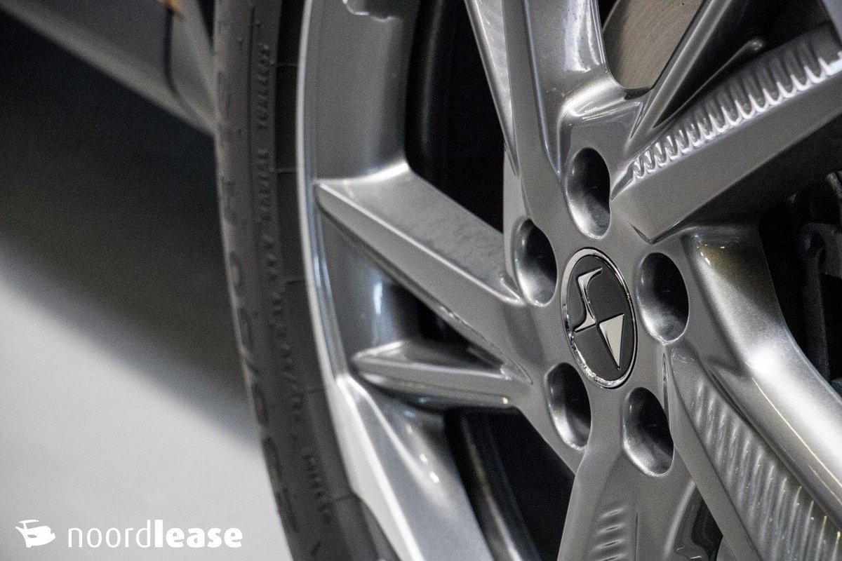 mhcmobilitynl's tweet photo. Nu te bekijken in #Autoborg: De DS 7 Crossback. Een luxe #SUV met hoogstaande afwerking. De #DS 7 is bij #Noordlease al te #leasen vanaf €670,- per maand! https://t.co/hRzDIWqhCl