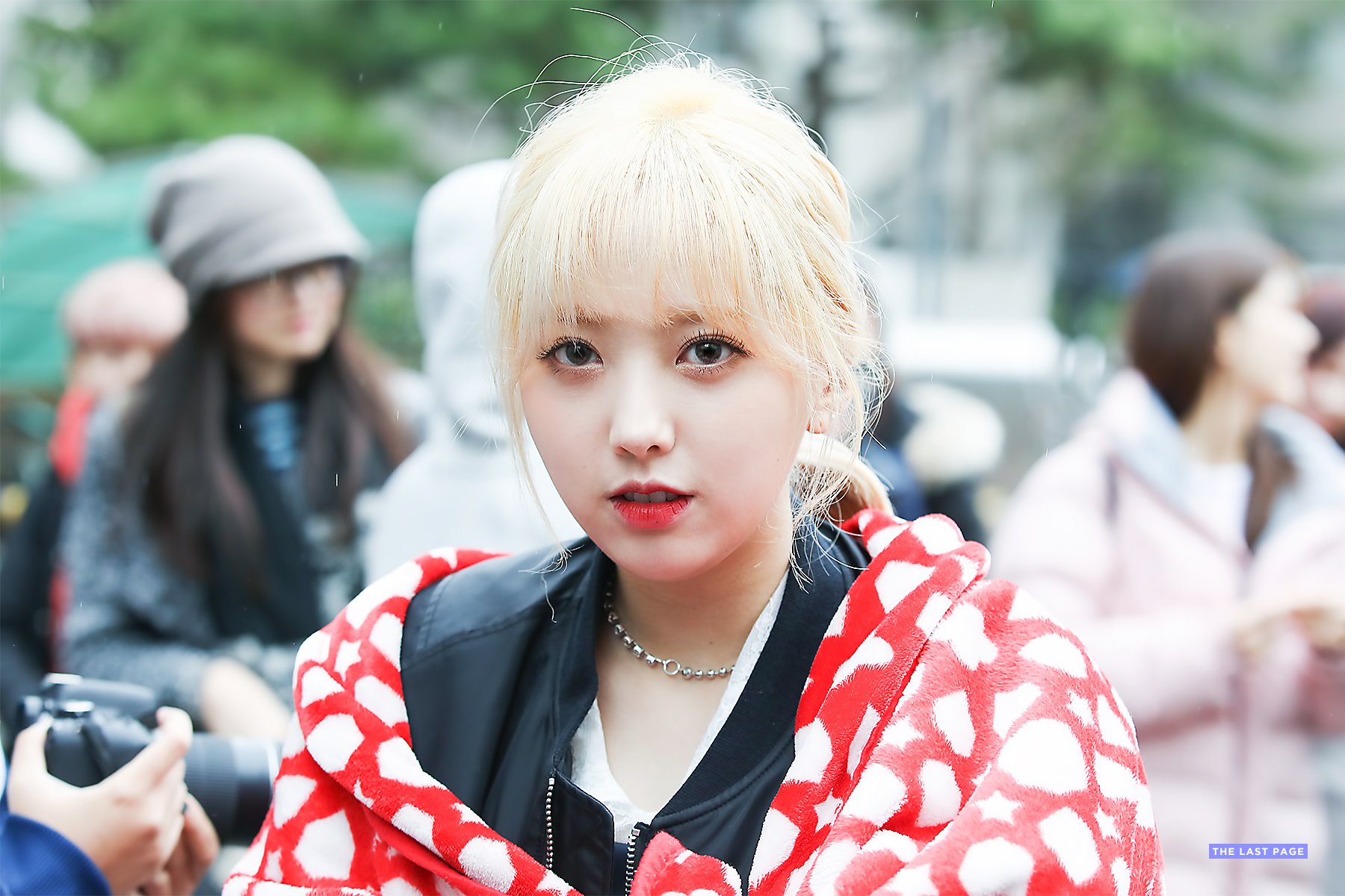 DYuJDcGVMAAD0_E.jpg:orig