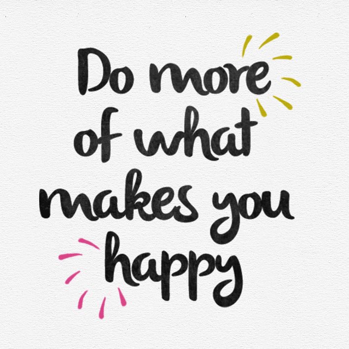 OfficialSYP's tweet photo. On #InternationalDayOfHappiness, make a promise to yourself to do more of what makes you happy. 🙂Whether it's listening to music, reading, spending time with family, meeting up with friends, or time to yourself - make room for the things or people who bring you joy! 🌞 https://t.co/e1wPl6mPIC