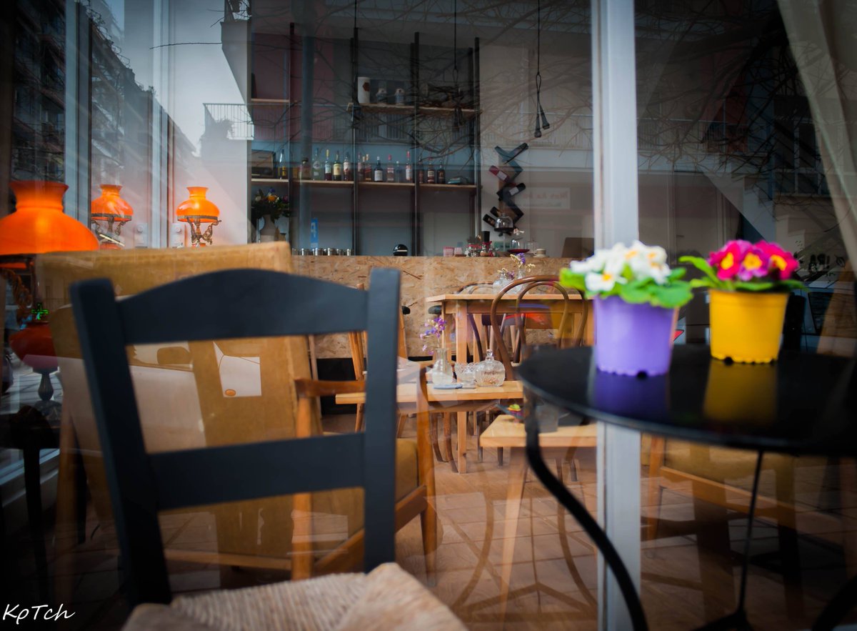 altefablon's tweet photo. No winter lasts forever; no spring skips its turn.
Hal Borland
#AlteFablon #Springmood #Instapic #Thessaloniki #Coffee #Arts #Mymoment #Springtime https://t.co/HvAg8z4Xvz