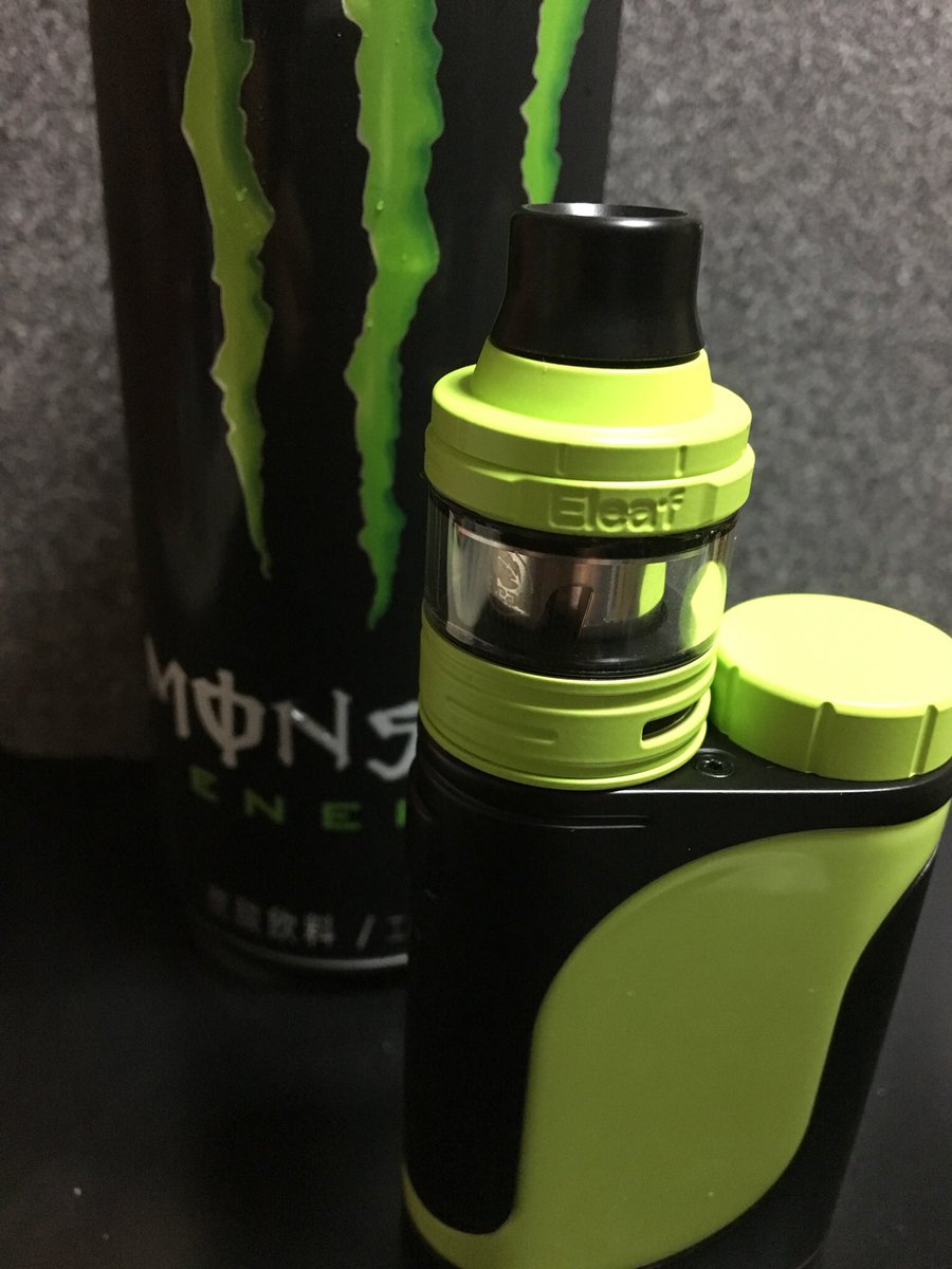 jvn88's tweet image. オススメのpico25!
黒×赤はカッコいいんだけど
緑×白がなー…
てなわけで分解してチェーンジ！ #VAPE #pico25 #電子タバコ