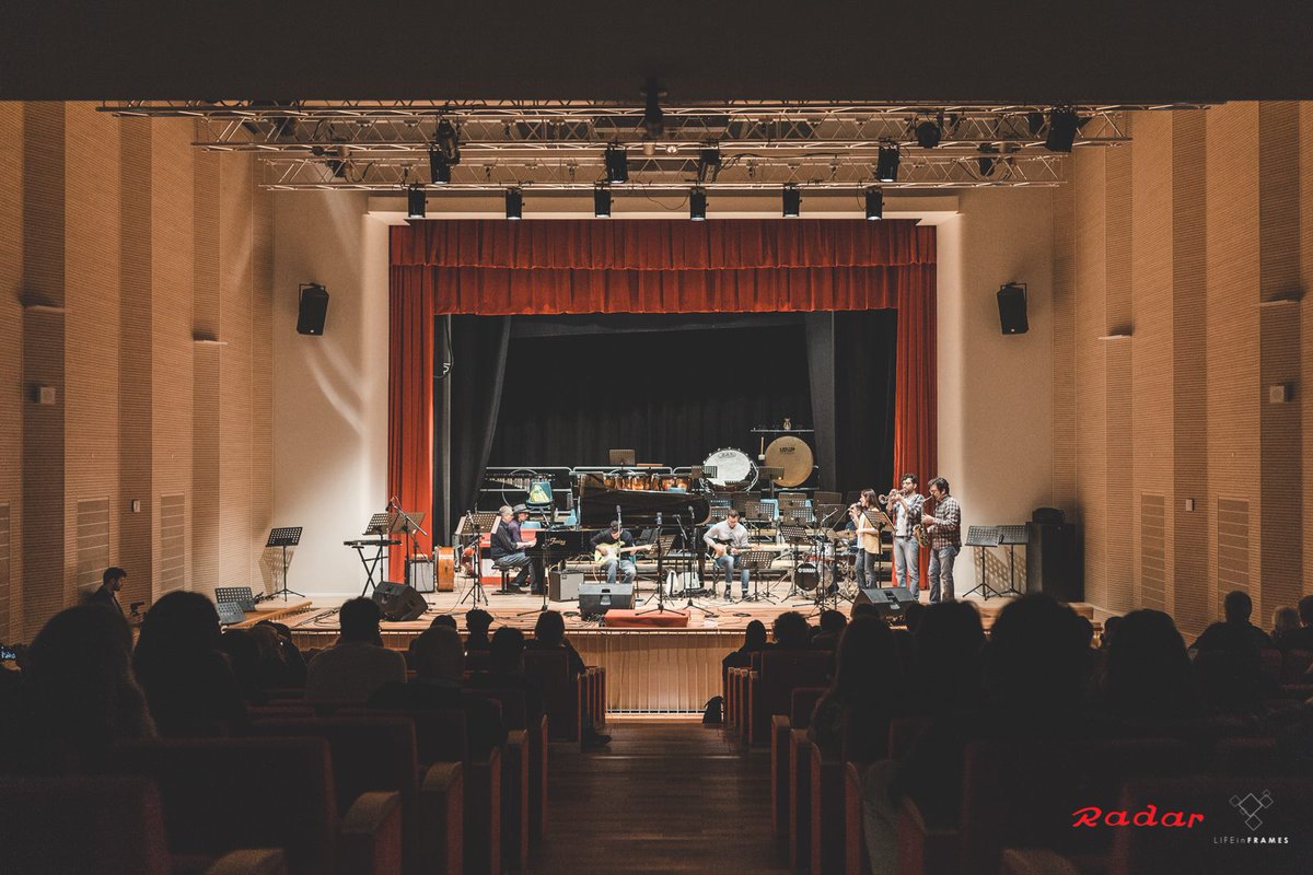 decima_srl's tweet photo. ll nostro lavoro, la nostra esperienza, la nostra passione al Cinema-Teatro-Auditorium "Radar" della Città di Monopoli  #decima #webuildemotions #radar #monopoli #teatro
 Photo credits: @life_in_frames https://t.co/Yqiew4FOgI