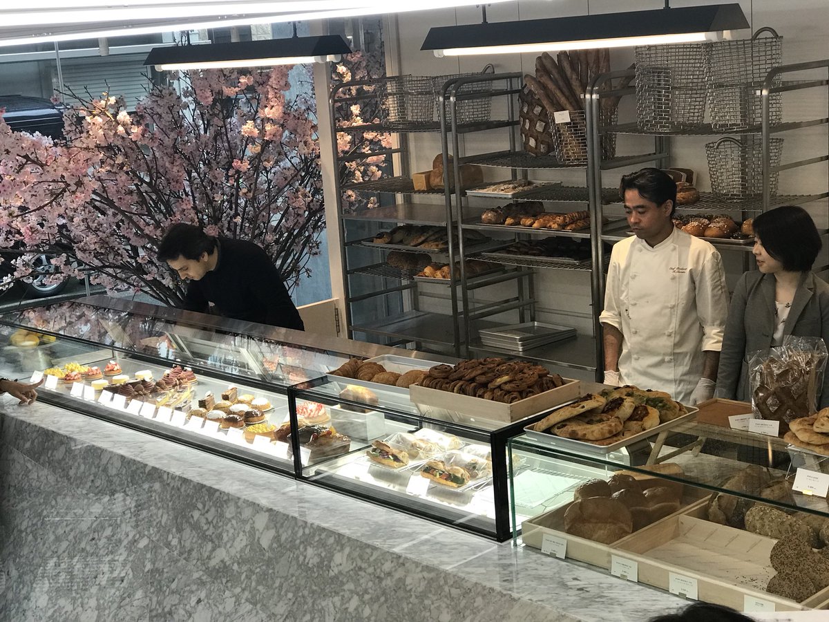 下井美奈子 Ar Twitter 3 24 土 フランス パリにある リベルテ ラ パティスリー ブーランジェリー の世界展開 1 号店を吉祥寺 にオープン 二階はカフェになり 店内の工房で焼きたてのパンや パンに合うオリジナルメニューが楽しめます 吉祥寺本町 2 14 3