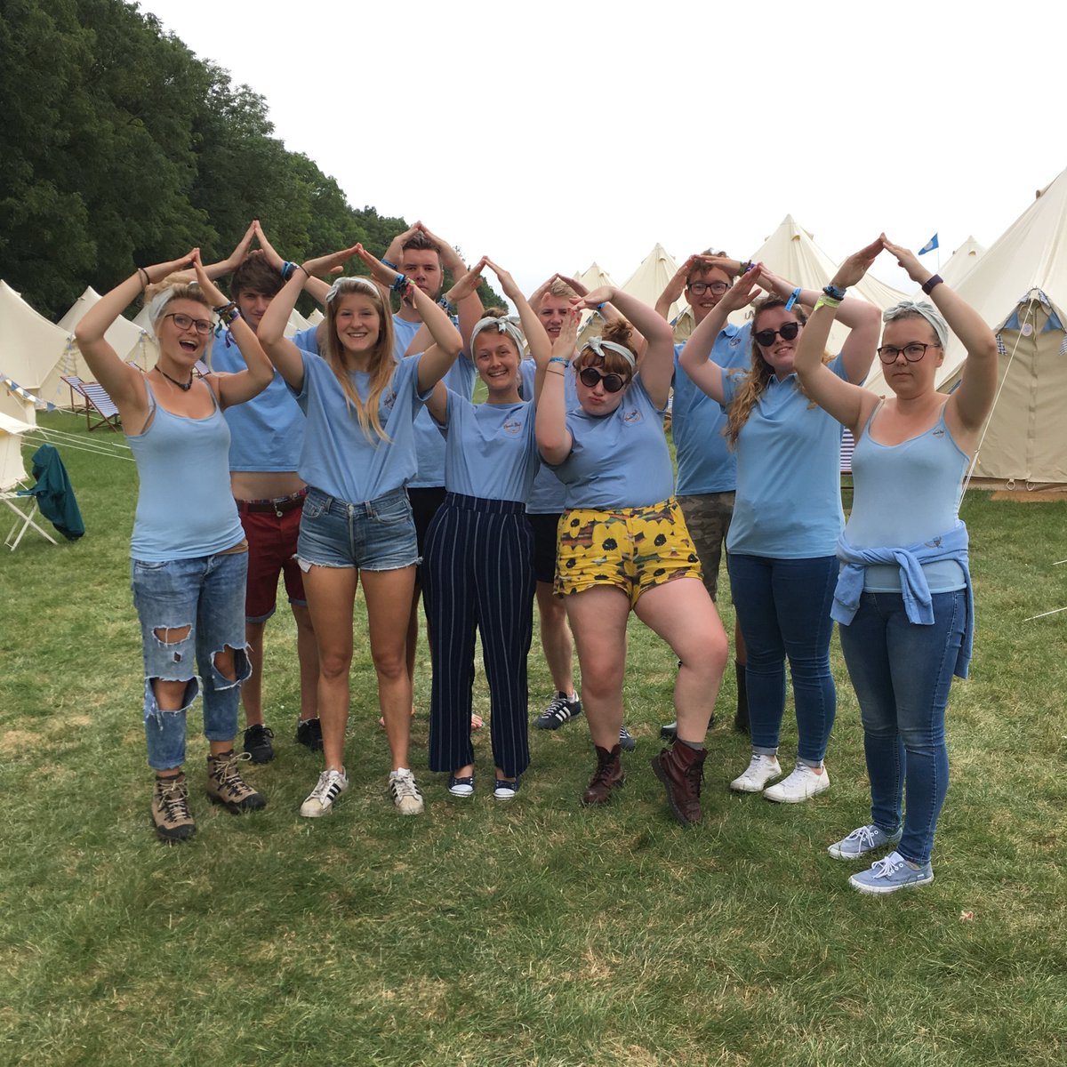 brookbelltents's tweet photo. We need committed, hardworking people to work as part of our friendly team. Our company provides bell tents for various events and festivals across the country. We are looking for energetic crew members to set up and take down bell tents. Get in touch for details #summerjobs https://t.co/5VxHpe9G4H
