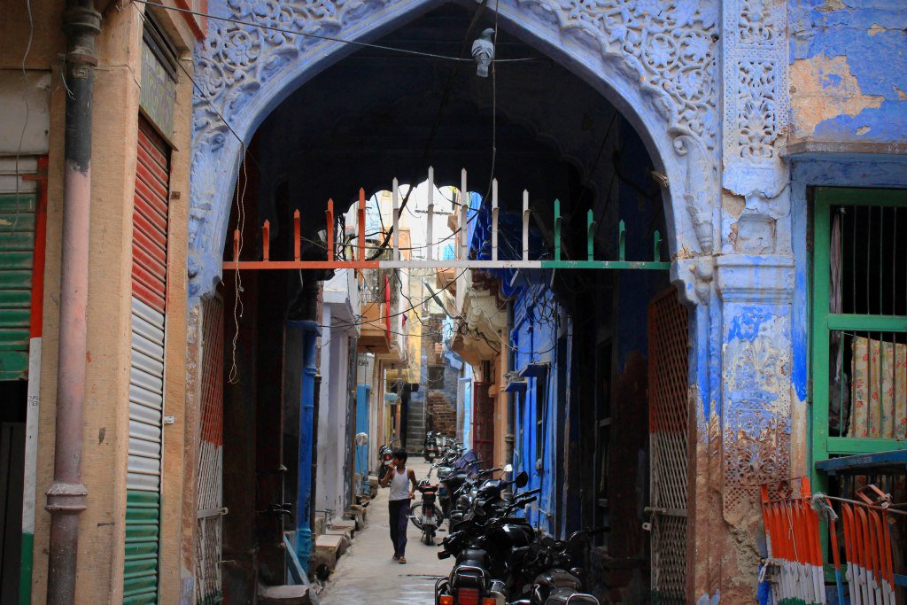 shamz_06's tweet photo. Amateur to Jodhpur https://t.co/sX1rUvZDiZ https://t.co/I4wbWnv4eS