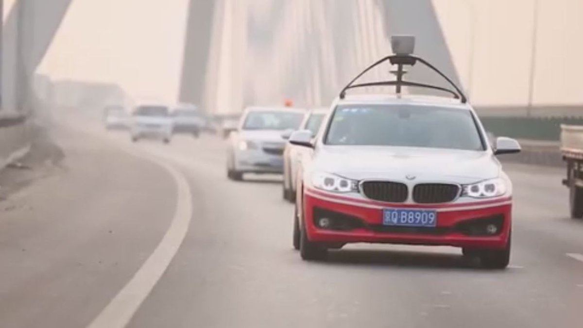GG_RMC's tweet photo. #VoitureAutonome Hier, une femme est décédée après s'être fait renverser par une voiture autonome de l'entreprise @Uber. Le programme a été immédiatement suspendu. Alors, est-ce déjà la fin des voitures autonomes ? #GGRMC https://t.co/3DCcrjzZv4