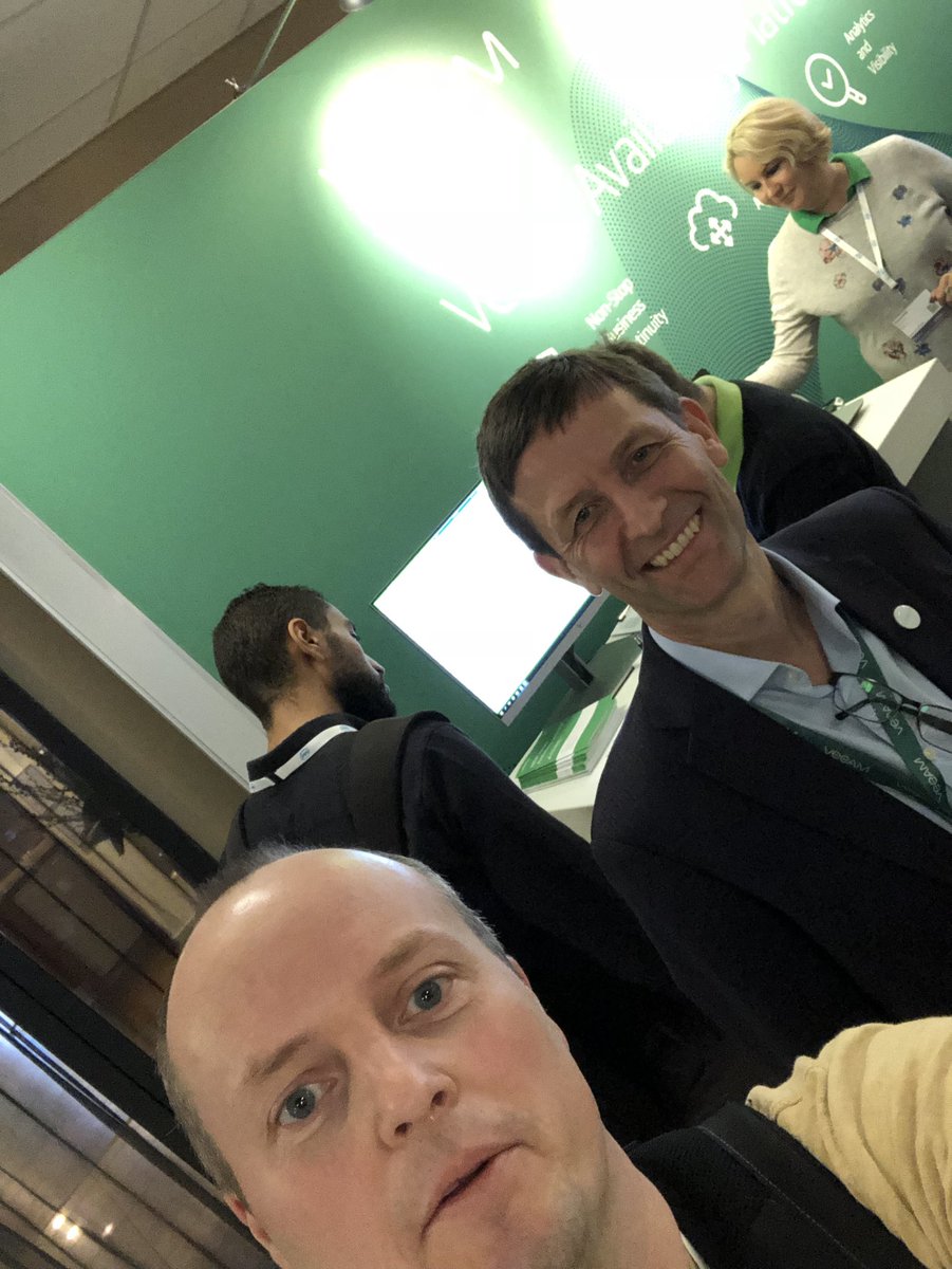 larkri's tweet photo. #HPETSS @veeam https://t.co/RmSNjFmZyI