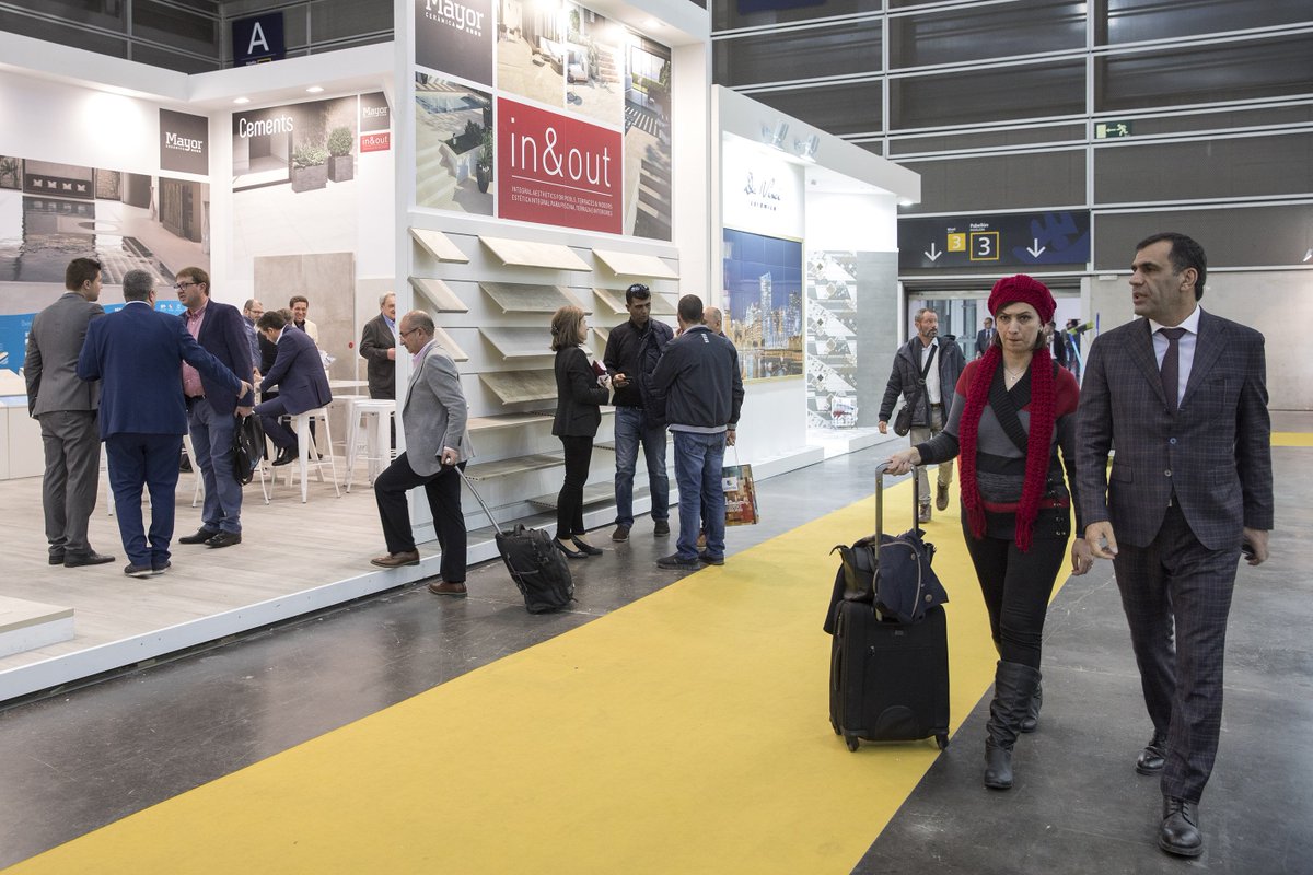 Grespania_Esp's tweet photo. RT @Cevisama: #Cevisama18 sitúa en el 20% el porcentaje de extranjeros sobre el total de visitantes #cerámica #baño
https://t.co/64UACko0gL https://t.co/bwwmzQmXNm