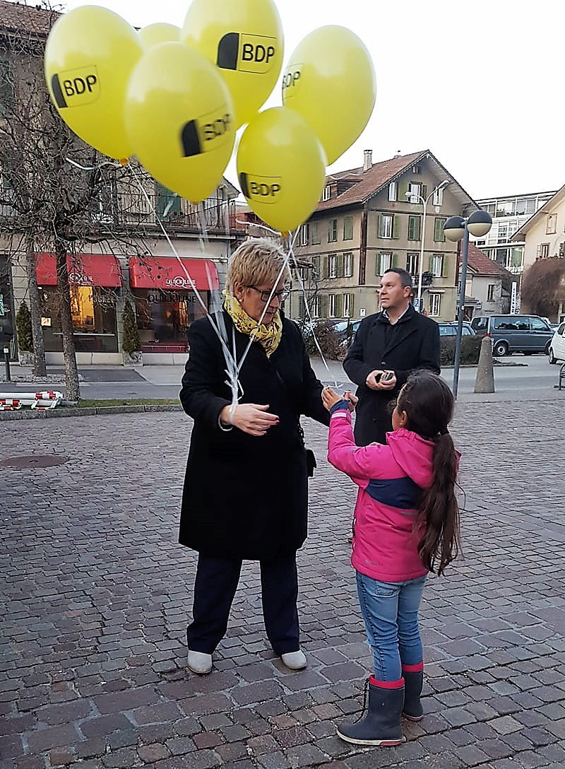 PhTschopp's tweet photo. Liebe Tweeps
Wer sich bürgernahe bürgerliche Politik, gewürzt mit frischen Ideen und einer grossen Portion Vernunft wünscht, wählt bei der #WahlBE18 die Kandidaten der @BDP_KantonBern in den Grossen Rat und @bernerfinanzen wieder in den Regierungsrat. Herzlichen Dank! #govote https://t.co/8R0yZbCqm6