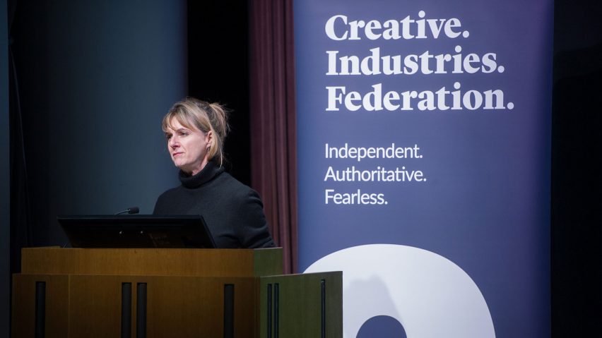 Amanda Levete warns #UK government: "Do not mess with trans-European collaboration"  dezeen.com/2018/03/16/ama… via <a href="/dezeen/">Dezeen</a> #EUROPE #BREXIT #DESIGN #CREATIVEINDUSTRY