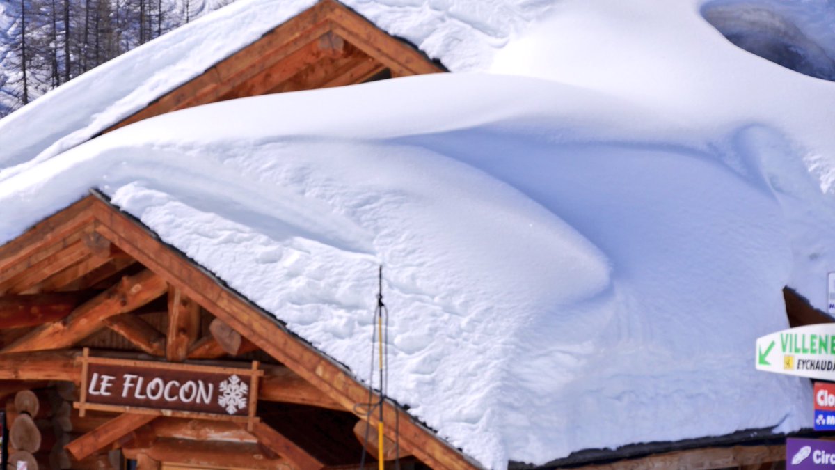 Beau temps, belle neige à #serrechevalier ! ☀️❄️❤️
<a href="/FranceMontagnes/">francemontagnes</a> <a href="/myhautesalpes/">Myhaute Salpes</a>