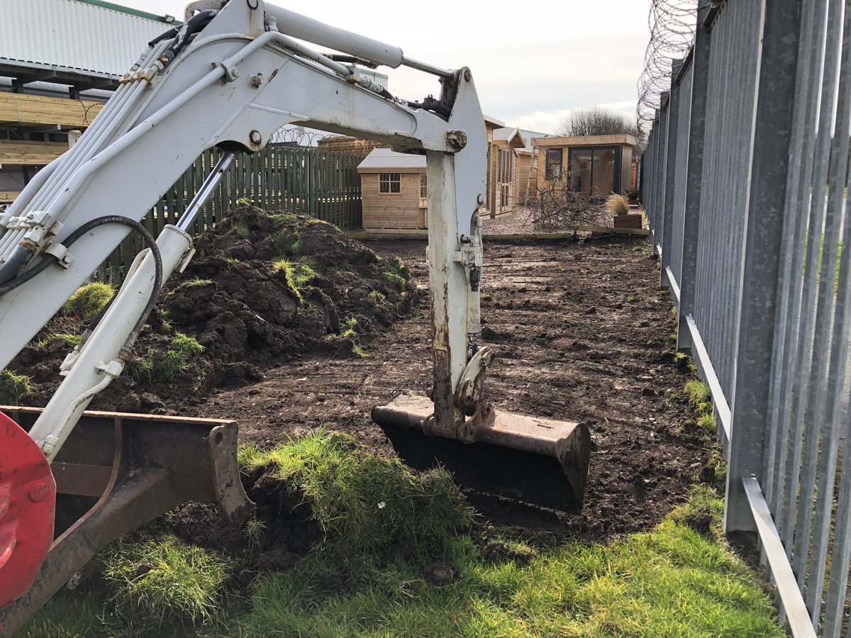 BSupplies's tweet photo. We're making progress on the new display over at our Fleetwood branch! There's speculation over on our Facebook page of what we're up to......have our Twitter followers got any ideas? #bswc #notjustforbuilders https://t.co/2zwC4ljxh9 https://t.co/nU6bpOR4zH