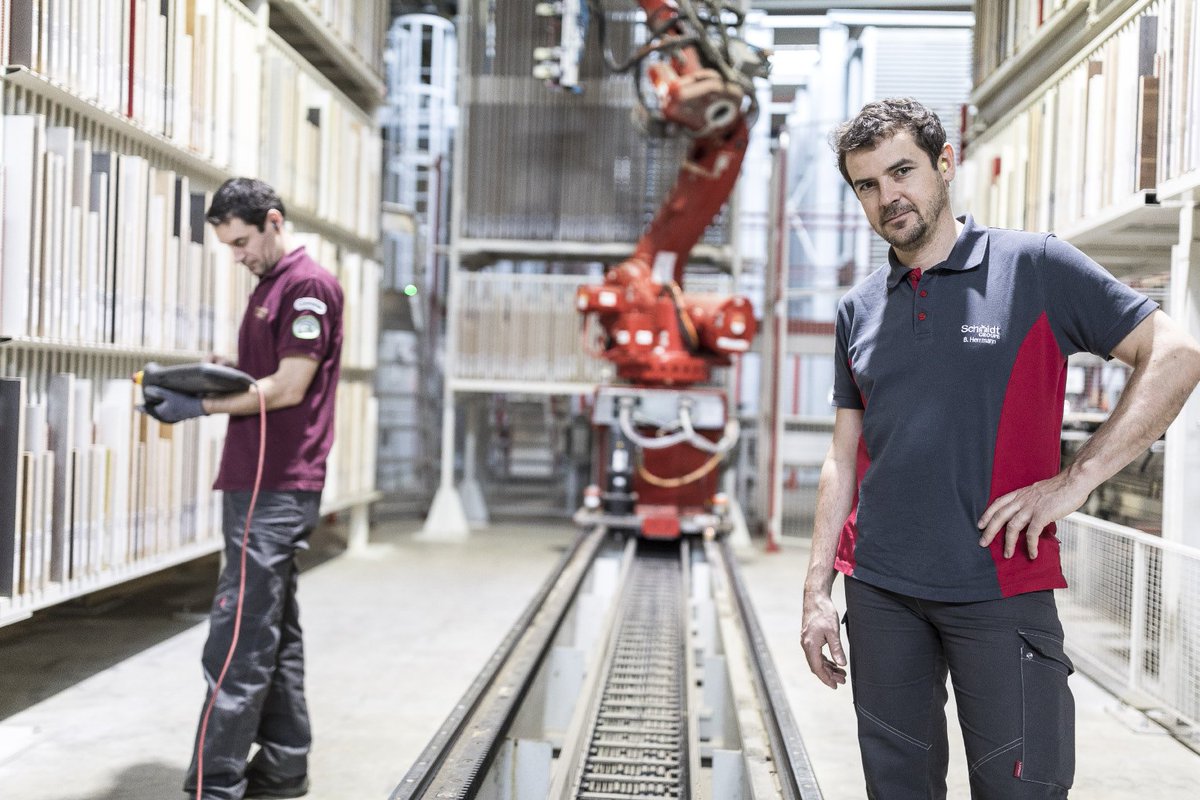 Schmidt_Groupe's tweet photo. [ #ONPARLEDENOUS 📌] Découvrez comment notre #stratégie du sur-mesure révolutionne les métiers et transforme l'opérateur en décideur ! Un grand merci au #PointEcoAlsace pour ce bel article ! ➡️ https://t.co/AA1Kx9XCkt https://t.co/C4yqlnfBpv