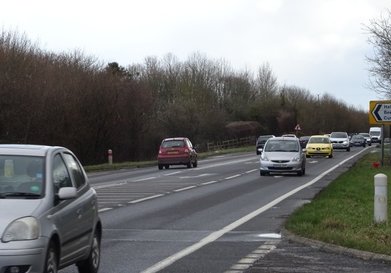 SustransSouth's tweet image. Support the Taunton Area Cycling Campaign - sign the A358 call for #cycle provision here: bit.ly/2DGmnST 
Calling for @HighwaysEngland £250-£450m scheme to include quality, safe &amp;amp; attractive #cyclepaths &amp;amp; infrastructure @tauntonareacyc1