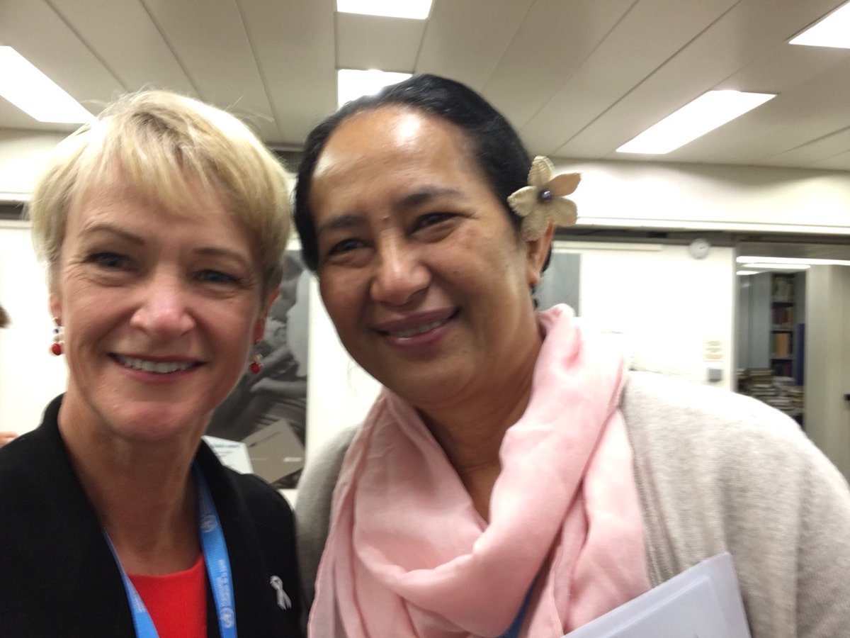 CarolineHomer's tweet photo. Great to be here at @WHO talking midwifery education with stellar colleagues including the New WHO Chief Nursing Officer @elizabeth_iro @franmcconville @world_midwives @sallypairman1 @Jhpiego @LaerdalGH @USAID and more! @UTS_Health @whoccmichele @gnwhocc #midwives #midwifery https://t.co/jUqLlulmaB
