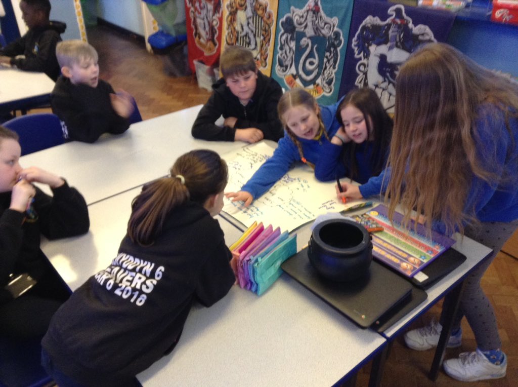 portmeadp's tweet photo. Discussing reasons for and against exercising #pmdpy6 #pmdpy5 https://t.co/2Juav5Jl3M