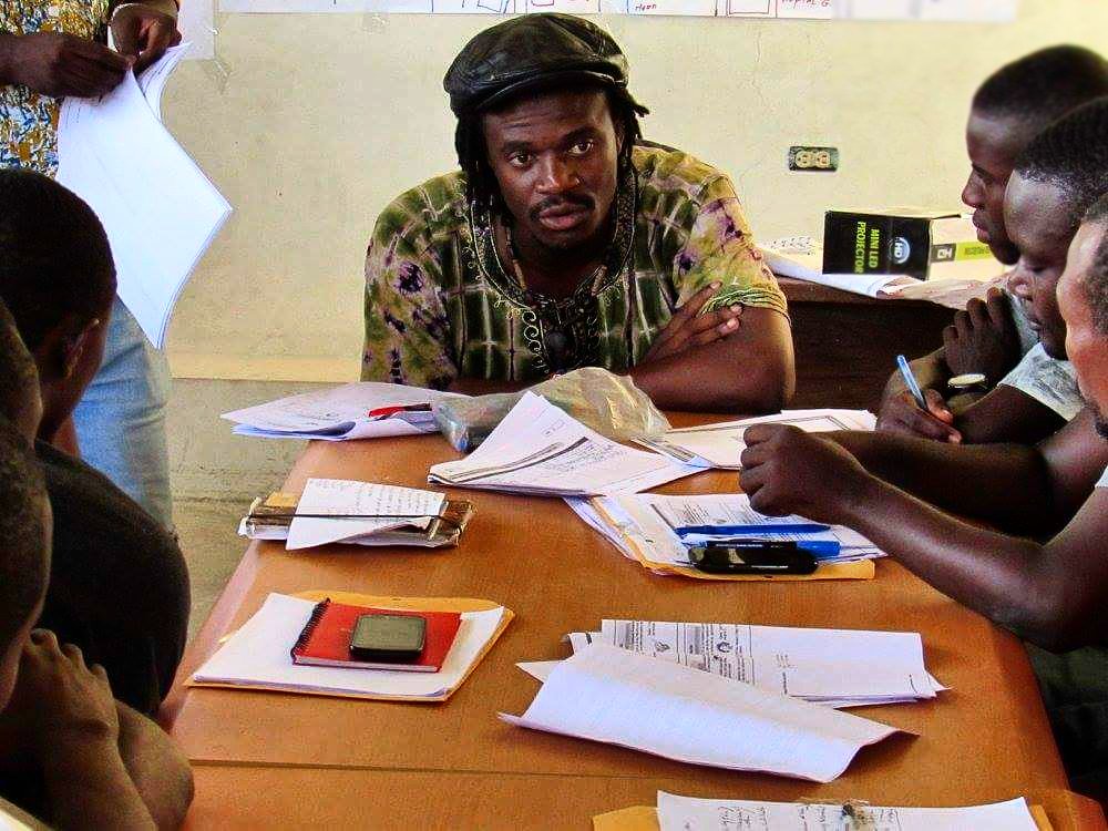 Tèlman gen sous ki alimante rivyè lavi mwen, fè konbit vin pa yon chwa pou mwen, se yon obligasyon