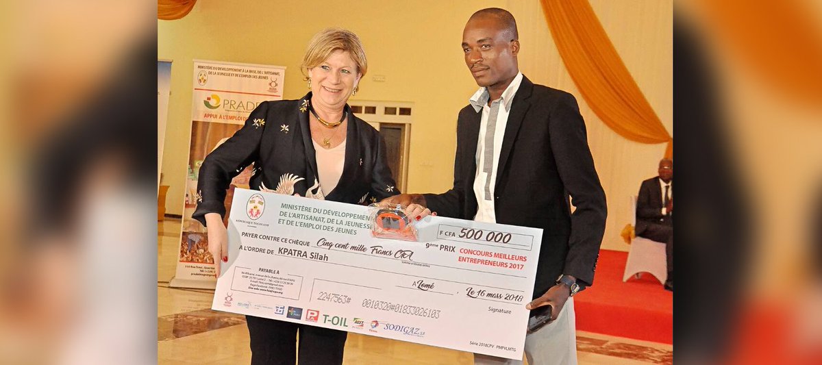 madeintogo_com's tweet photo. LES 10 LAURÉATS DU «CONCOURS DES MEILLEURS ENTREPRENEURS FAIEJ-PRADEB» PRIMES #EntrepreneuriatTogo #MeilleurEntrepreneur #JeunesseDynamisme #PME #ME #FAIEJ #PRADEB #TogoTalents #MadeInTogo #Team228
https://t.co/nRobE9zb0c https://t.co/o9oWLY82Hp