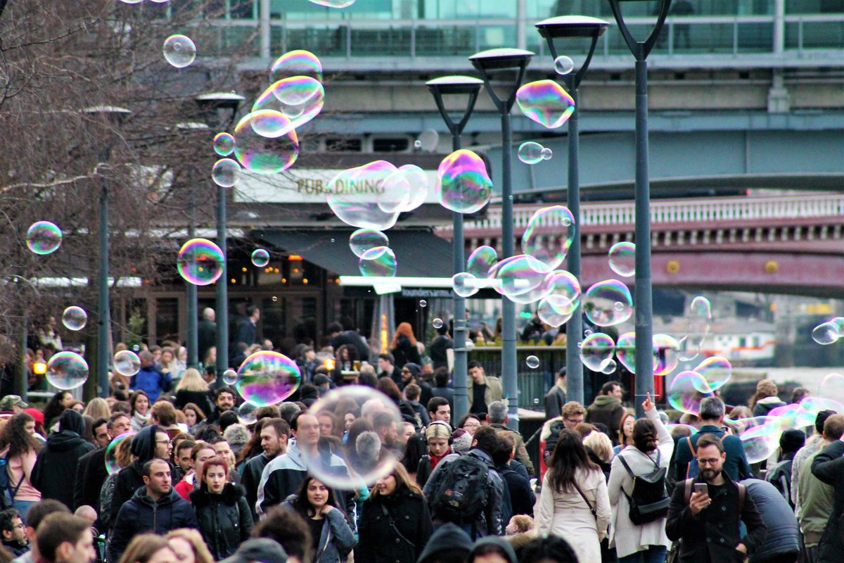 RamonRN01's tweet photo. Street Art London
51°30'31.4"N 0°06'03.3"W
I am forever blowing bubbles, pretty bubbles in the air... #GreenStreetHooligans #ramonricophoto #streetart #london https://t.co/3LRwhQ1lac
