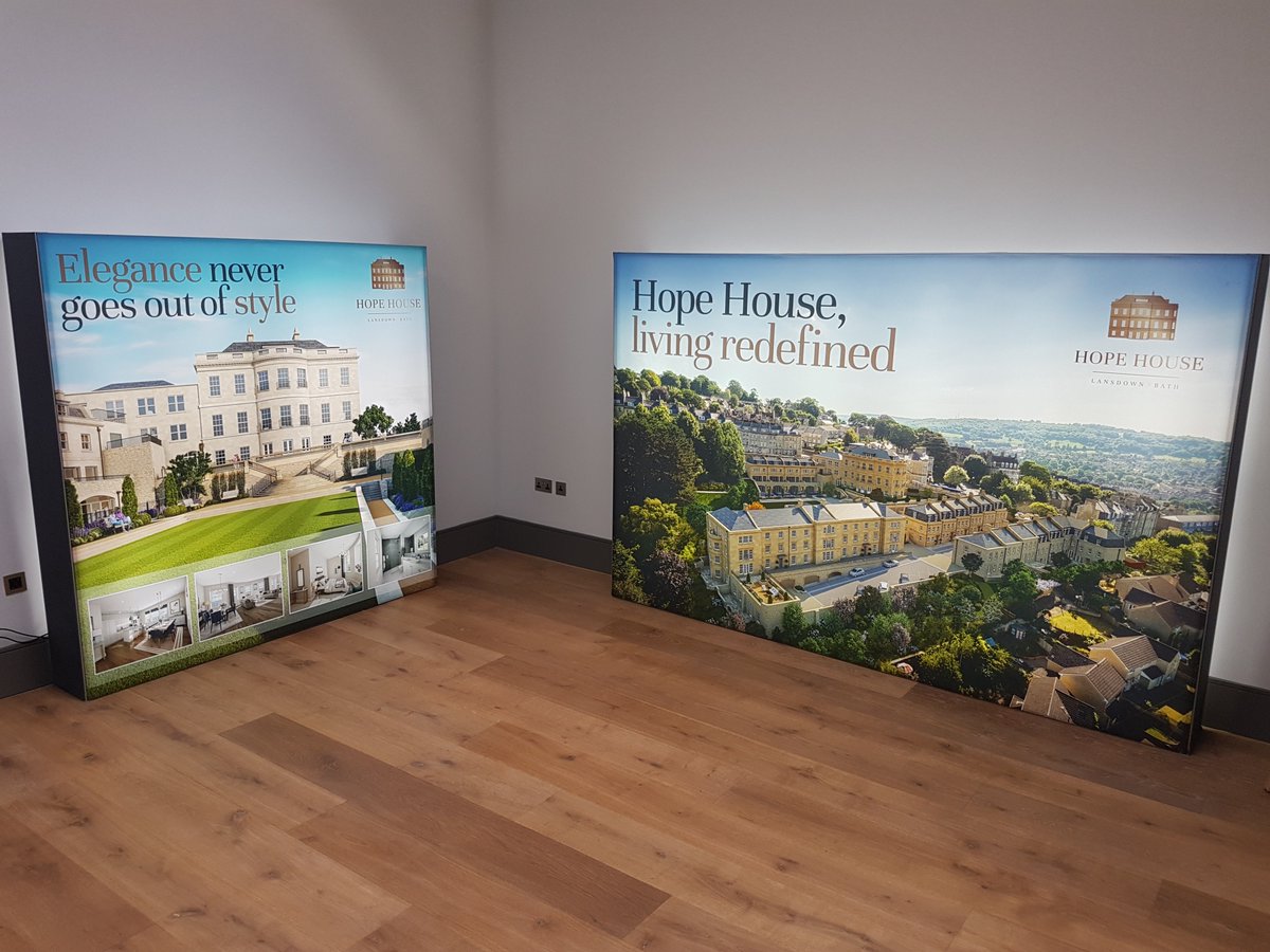 Image_Signs's tweet image. T3 illuminated displays for @AcornPG at Hope House in Bath last week.
Love these stands!
#T3display #displaysignage