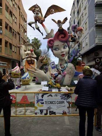 SumTecnics's tweet photo. Un año más Suministres Tecnics, S.L., apoyando las Fallas de Gandía 2018.
Os dejamos las unas imágenes de la falla Martirs. https://t.co/GyOOWq5IyG