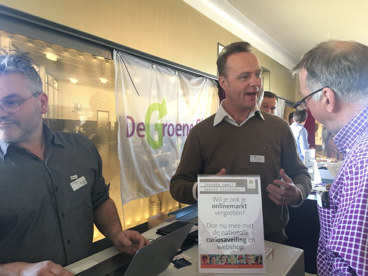 <a href="/SecundaTiel/">Kringloop Secunda</a> lanceert #webshop met #curiosa #veiling op #GoodPractices markt.. #kringloopwinkels delen Good Practices <a href="/kringloopdag/">BKN</a> @AccentureNL @OranjeFonds <a href="/StichtingDOEN/">Stichting DOEN</a>