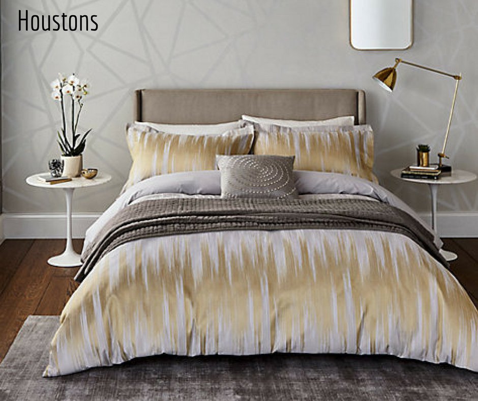 houstonsfashion's tweet photo. NEW Harlequin Momentum Motion Duvet Cover now in-store. One of our favourites from the new collection. 💛
Only available at Houstons Banbridge. #HoustonsStyle https://t.co/qouGfYJaNq