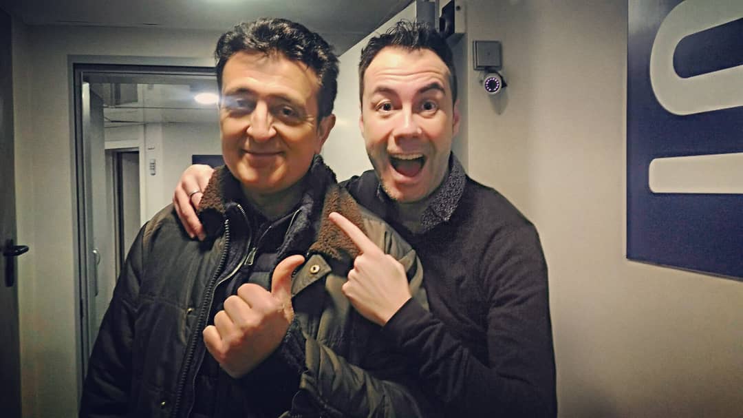 Radiolé (@radiole_oficial) on Twitter photo Hoy los "buenos días" te los da <a href="/Sergi_Adell/">Sergi Adell</a> y #ManoloGarcía!! Súmate a la fiesta más alegre hasta las 15h!!! Tenemos muchas SORPRESAS musicales!!!! Descúbrelas en play.radiole.com! Hoy los "buenos días" te los da <a href="/Sergi_Adell/">Sergi Adell</a> y #ManoloGarcía!! Súmate a la fiesta más alegre hasta las 15h!!! Tenemos muchas SORPRESAS musicales!!!! Descúbrelas en play.radiole.com!
