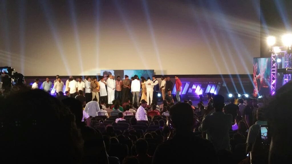 Vijay_Rules_Da's tweet photo. #March20,  ->  Marked as #TheriAudio Launch Day &amp; Also #TheriTrailer Day! (2016) 
#2yearsofTheriaudio #2YearsofTheriTrailer #2YearsOfTheriAudioLaunch #BlockbusterTheriAudio #GV50 https://t.co/zk8wF8aCZL