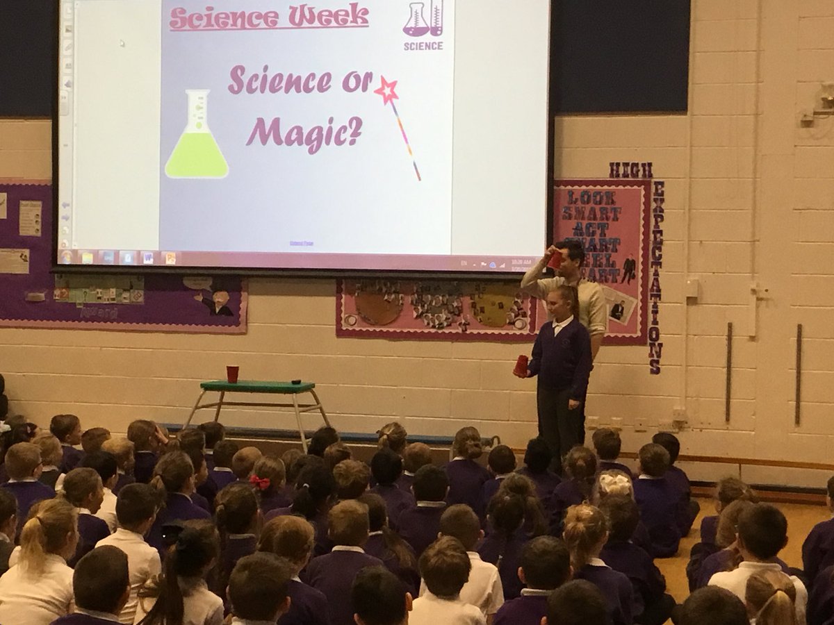OPA_LGr's tweet photo. Mr Bower is doing a great job of leading our Science week! #scienceormagic #OPAScienceweek https://t.co/qtoIMbx80K