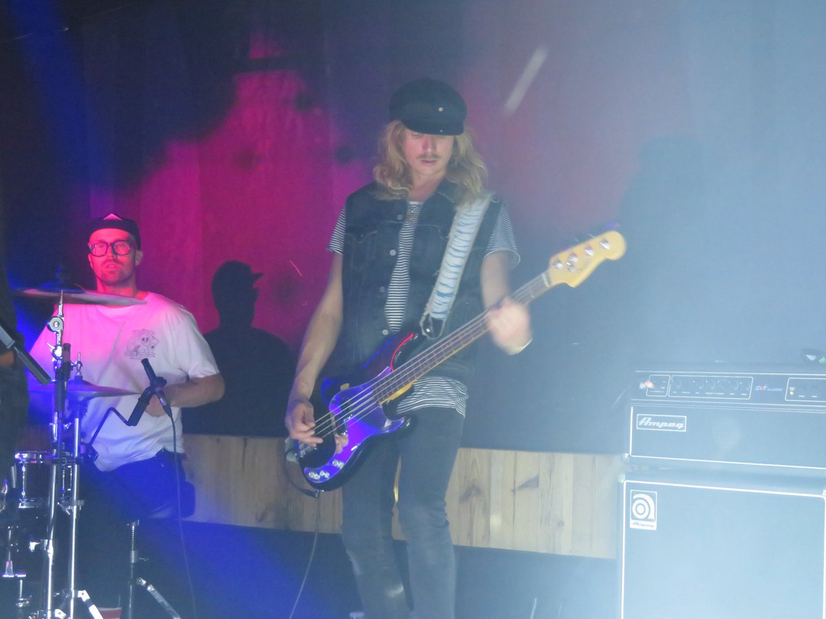 SylvieRapiteau's tweet photo. A sneak peek of yesterday
@SunsetSons @DoudouneClub @JedLaidlaw @roryjwilliams #PeteHarper #HenryEastham #LukeMay https://t.co/pzXdGbZY4V