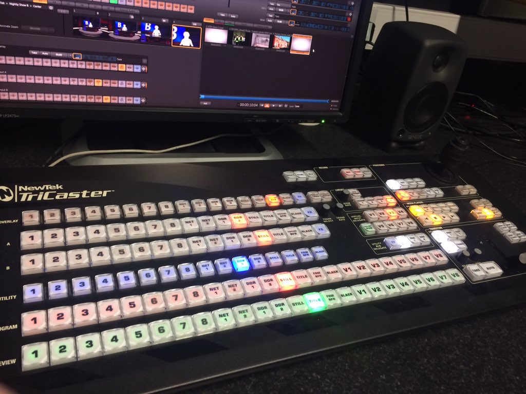 _jadewilliams97's tweet photo. From an editorial role last week to a studio one for today's news day! In charge of vision mixing ☺️ https://t.co/1d0Wbr0AcH