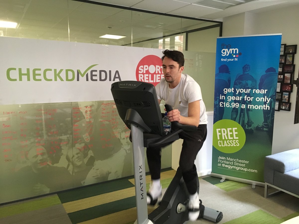 CheckdGroup's tweet photo. Thanks to @JoeAverillMCR from @OBIProperty for coming down today to pedal a few miles for our #CMCycle for @sportrelief 🙌🏻
#TeamSportRelief #SportRelief https://t.co/D15ktfLWpn