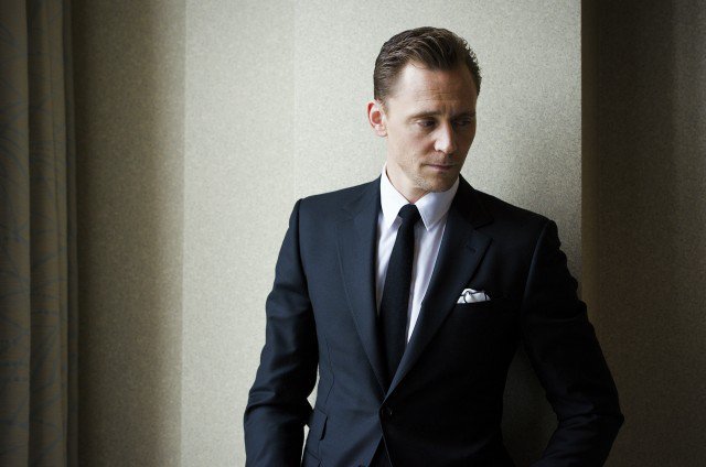 marianavbelisa's tweet photo. Buenos días a todos!! Good morning everyone!! #TomHiddleston #Elegantisimo 😍😍😍 https://t.co/9T9pCLDS8A