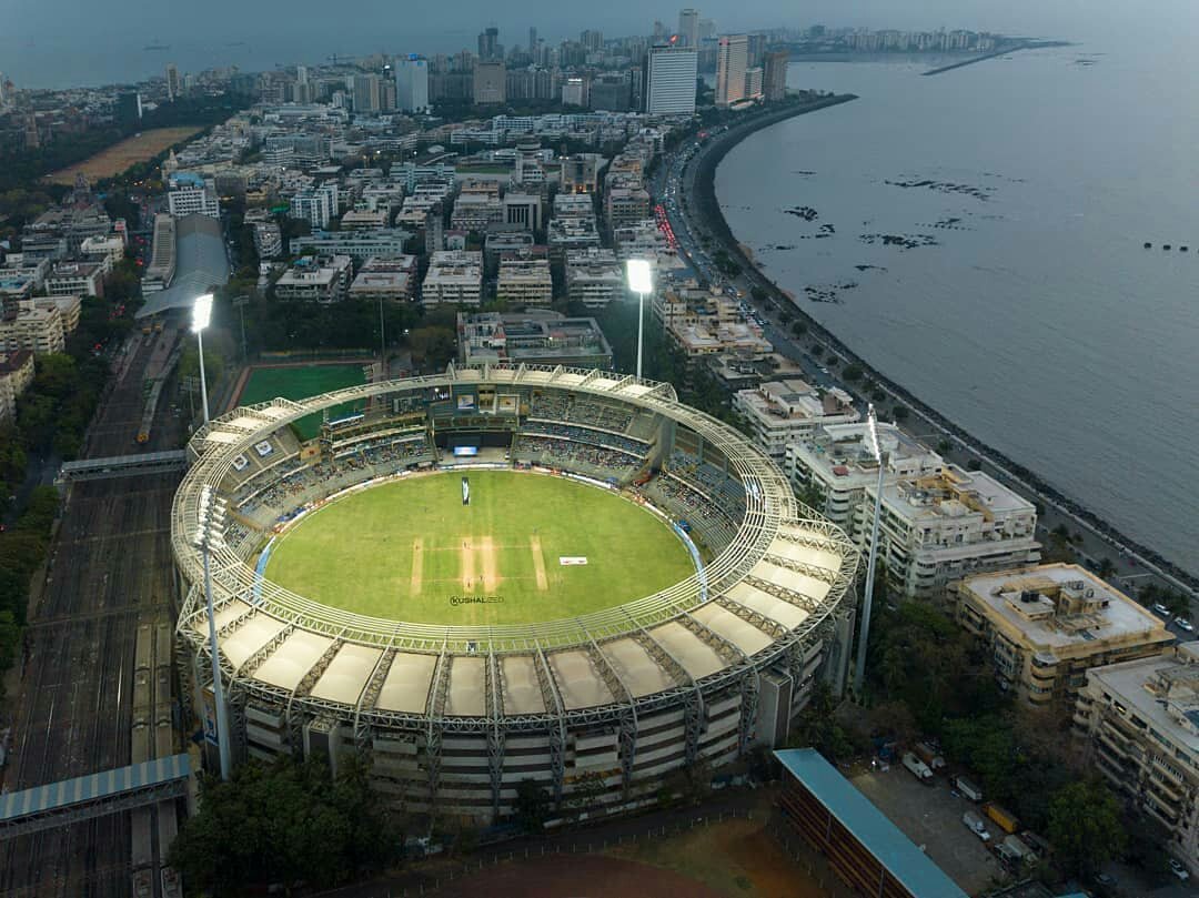 Wassup Mumbai 在twitter 上 Ariel View Of Wankhede Stadium Marine Drive Mumbai Wassupmumbai T Co Lsbb9tryb0 Twitter
