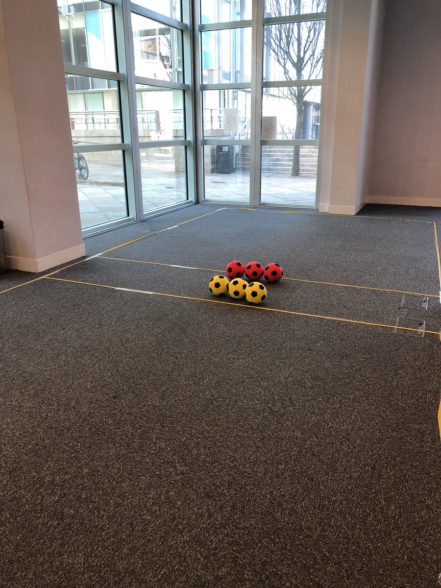 Hayley_L_J's tweet photo. Dodgeball is set up ready to go for Sports Relief! @rionapf #bfsec https://t.co/0rVCB1lrf0