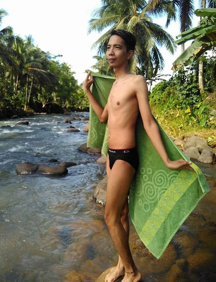 Hati hati dengan 5 akun itu #phoneseks ini

Karna #homo yang bernama Muhammad erfan yg menegendalikannya