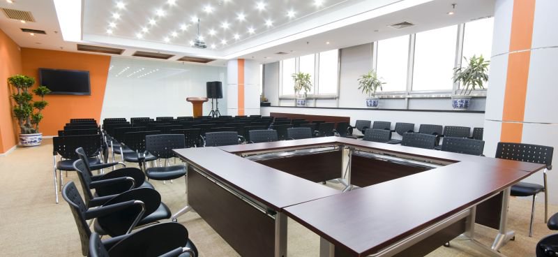 CleanCalculator's tweet image. There is no doubt that cleaning an office or any type of business premises can be difficult and time-consuming. This is especially true if the area is larger. prestigepropertyservices.com/featured/10-th…