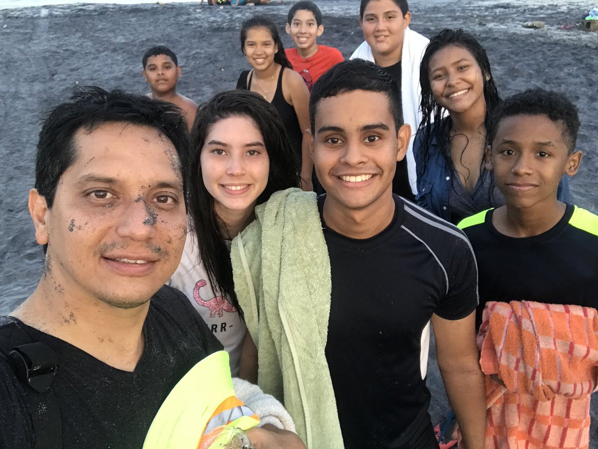 VDiscipulado's tweet photo. #TrypPlayero #DCPL2Teens #SomosIMVD https://t.co/t92bQG7kwG