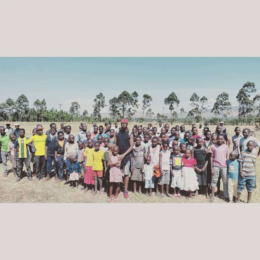 KoshdestylerWiz's tweet photo. #Talent is in you @eddykenzoficial 
Ssabullaa sabula mwana wa mummy bajja kuduka. 🏃🏃🏃🏃🏃🏃🏃🏃🏃🏃🏃🏃
#KCA #FavAfricanStarEddyKenzo https://t.co/m8yZnpF24U