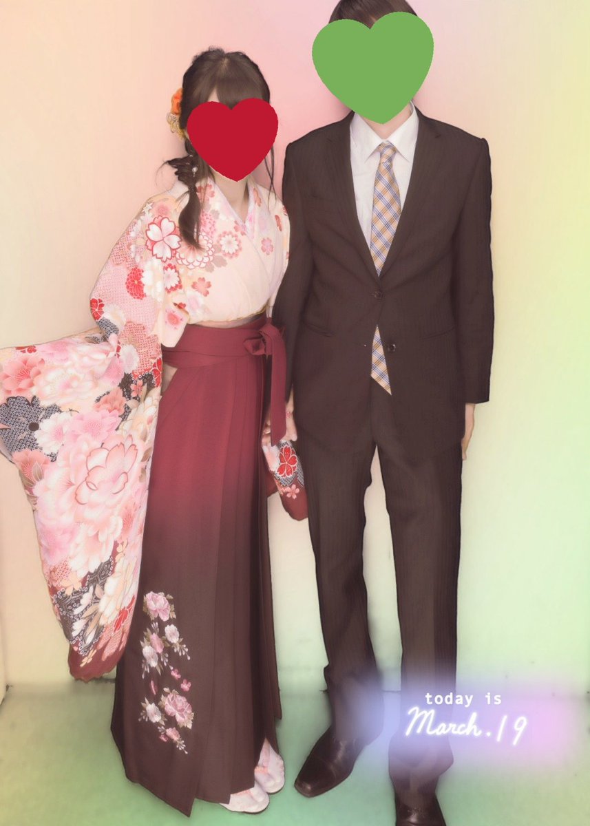 a_wari's tweet photo. 無事大学卒業致しました！最後の1年は辛いこと苦しいことたくさんでした。話をきいてくれたり心配してくださったフォロワーさん、本当にありがとうございました☺️
春から社会人。不安もたくさんあり、弱音を吐くこともあると思いますが、精一杯頑張りますのでこれからもよろしくお願い致します。 https://t.co/Ne8cwg0hNg
