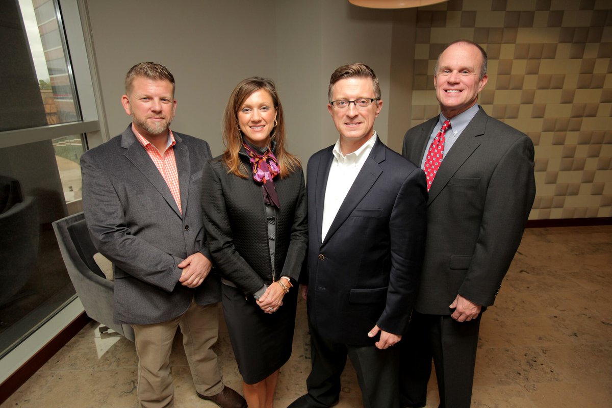 AndyWise5's tweet image. .@ActiveTracking&apos;s Consumer Division can support your business with professional, executive and tenant screening. That includes #ActiveTracking: AT&apos;s exclusive, 24/7 tracking system that made it your #WiseChoice for background screening solutions: activetracks.net/what-we-do/con…