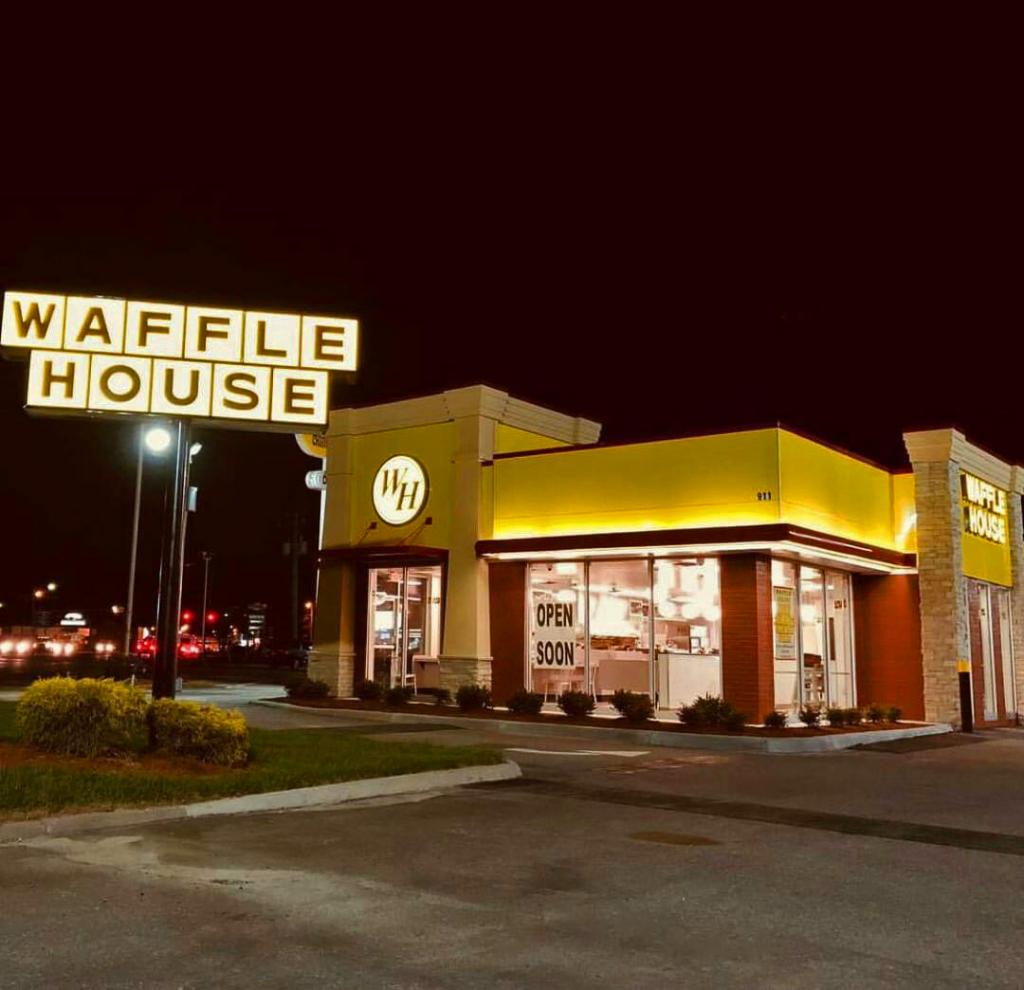 WaffleHouse's tweet image. If you could have a Waffle House in any city, which would you choose? 📷 @cka757  #tuesdaythoughts
