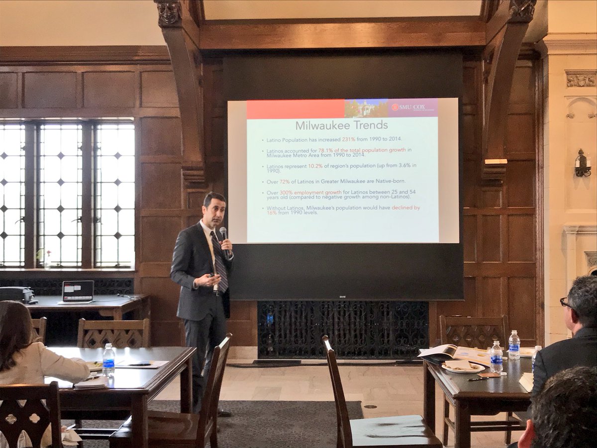 AnaiRodriguezz's tweet photo. Without Latinos Milwaukee’s population would have declined by 16% from 1990s level. @SMUCox Prof &amp; #SMUCoxLLI Academic Director Dr @mickeyquinones shares #Milkwaukee data @HPGMilwaukee #RisingLatinoLeaders https://t.co/1Z4RQo914g