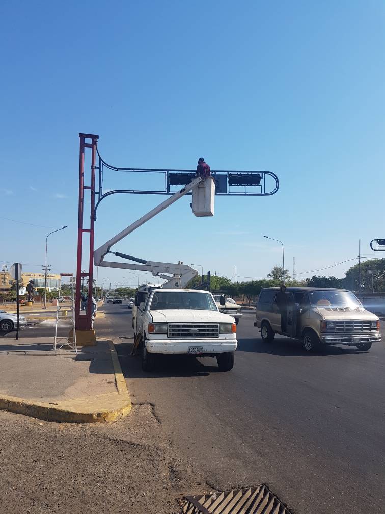 DirwingsSF's tweet photo. Continuamos con el Plan de Semaforización en la Gran Ciudad de San Francisco en sus principales avenida con un personal técnico que desplegaremos en toda la municipalidad.
-
@SanFcoCiudad https://t.co/XqUCzXRUBv