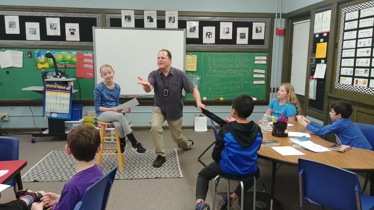 Ellsworth_4th's tweet photo. A poetic morning with the very talented @BBuzzpoet @Ellsworth203 #Inspire203 https://t.co/SX2tsunuRV