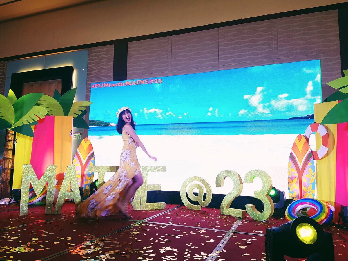 mainedcm's tweet photo. Back to back post-birthday parties happened tonight! Nakakataba ng puso, maraming salamat!!! #FUNtasticMAINEat23 #MaineRemarkableAt23 https://t.co/gHzPkbwixr