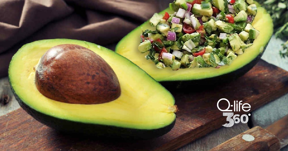 Qlife360's tweet photo. #FelizMartes El aguacate está de moda, pero ¿tenías idea de lo fácil que es usarlo? 🥑❤️

La receta de hoy te ayudará a superar los antojos y nutrirte:

- Vitaminas y minerales 🧠
-Carotenoides, antioxidantes del jitomate 🍅
-Omega 3 💫
-Fibra 🤗

https://t.co/POR5O1j0Iy https://t.co/s6Pmb20bUa