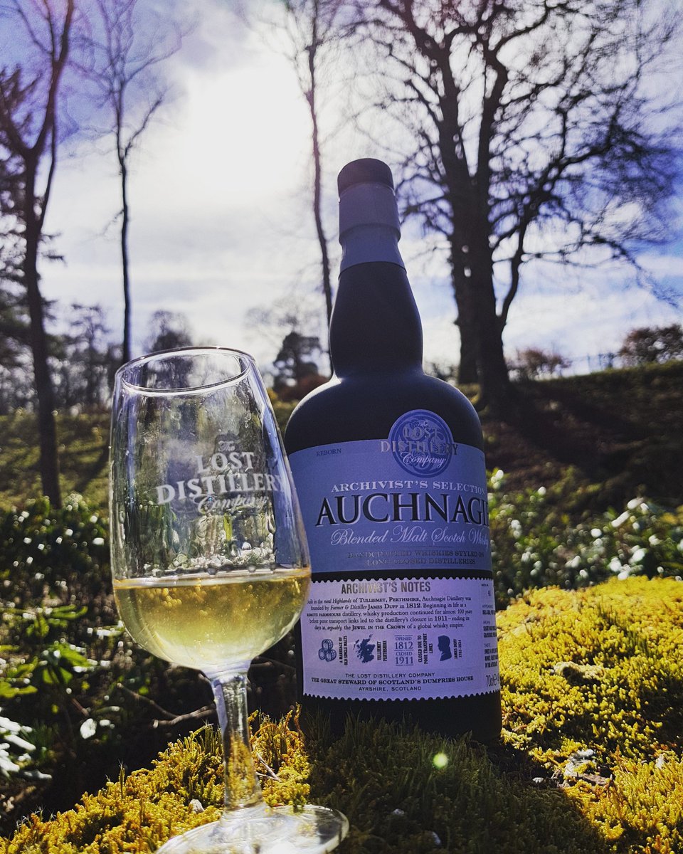 Spring equinox in the Shire with Auchnagie Archivist, a Legend, Reborn 🌱🥃🌞#whisky #Equinox