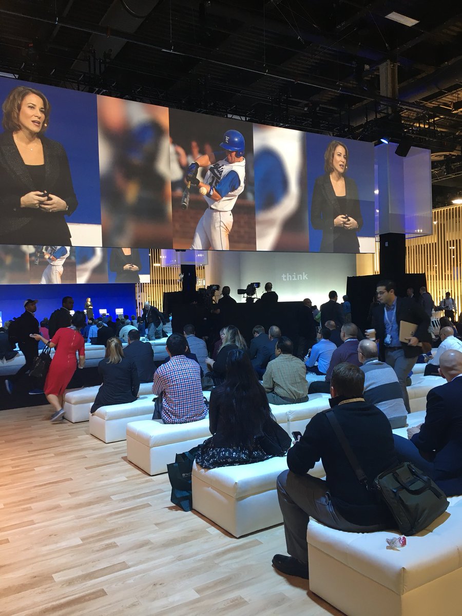 Winning keynote happening over in theater A in the cloud &amp; data campus #think2018
